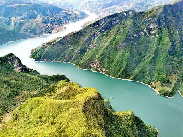 江山如画长江不尽长江滚滚来明月几时有90