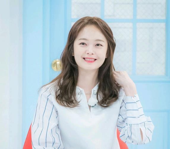 惨被抢走男友尹贤敏今榨干自己做节目她到底做错了啥