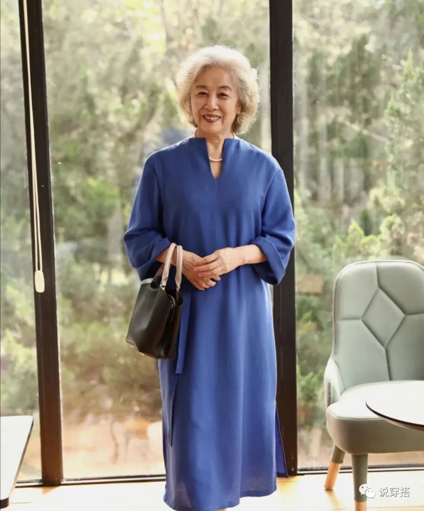 别说老年人不懂时尚看看这些奶奶的穿衣经真是越老越优雅
