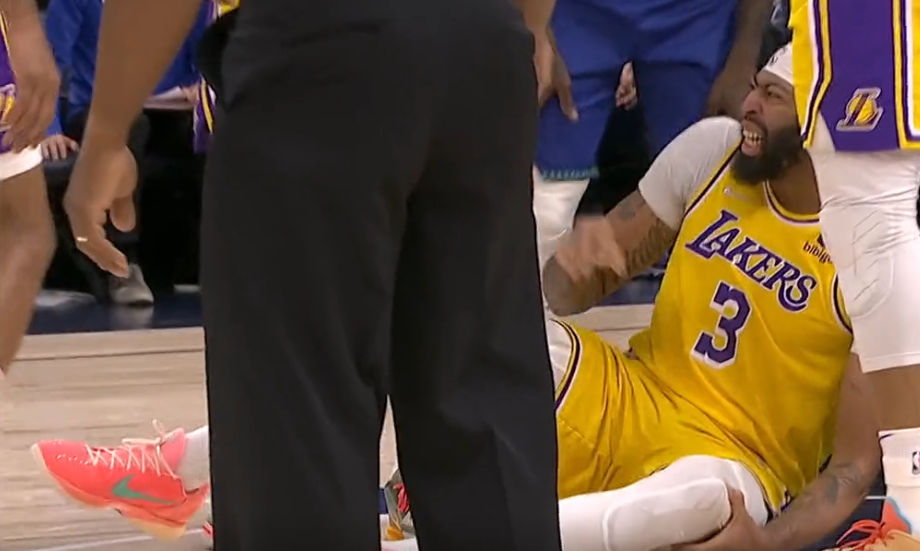 太唏嘘慢动作回放浓眉受伤画面詹姆斯啊你真的不该推那一下