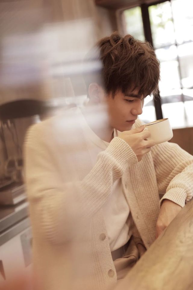 诺言:继续在电竞赛场上燃烧梦想