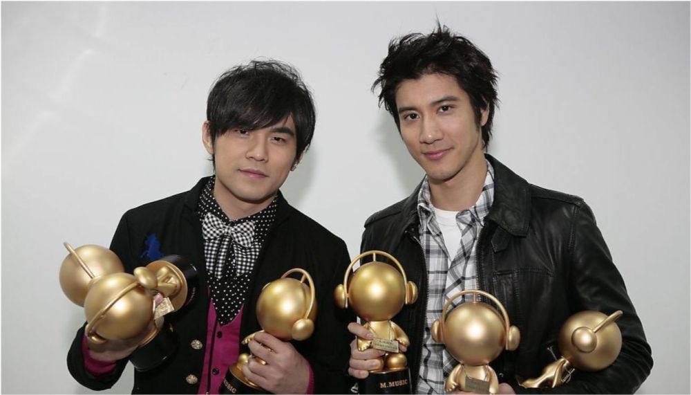 王力宏与周杰伦互相取关华语乐坛再遭重创