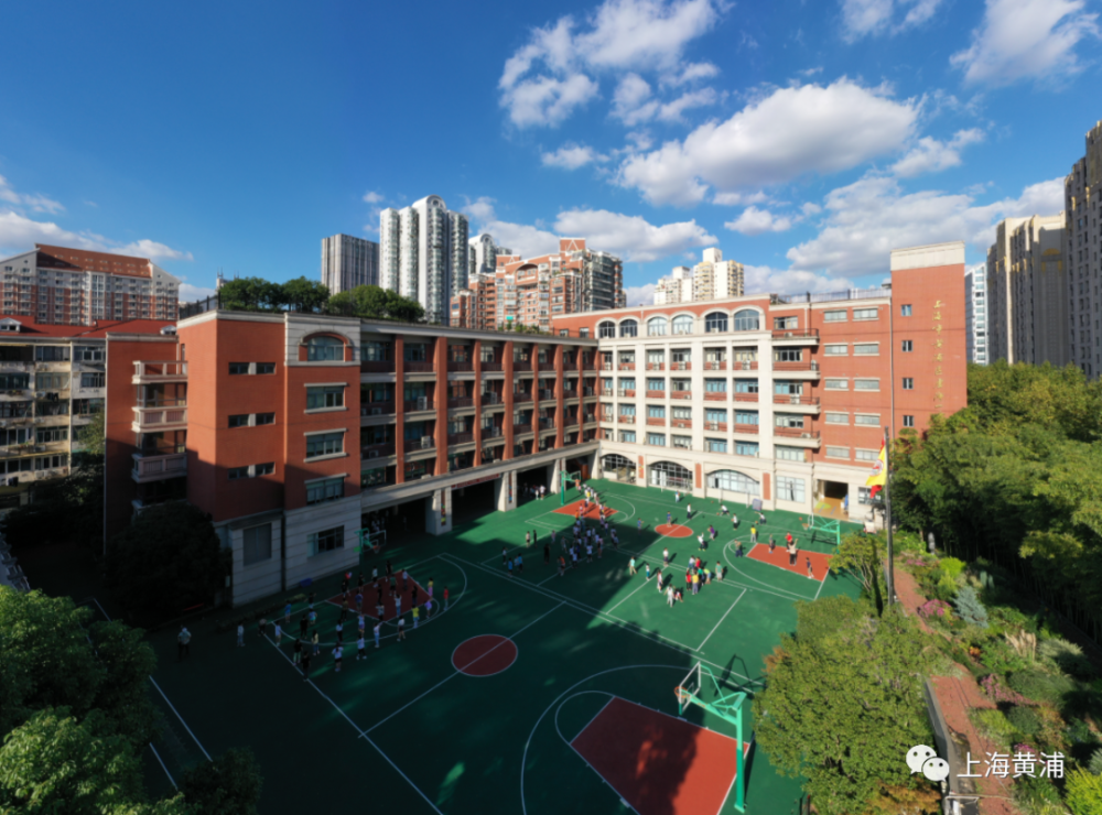 "时代楷模"精神,闪耀在黄浦师生心间