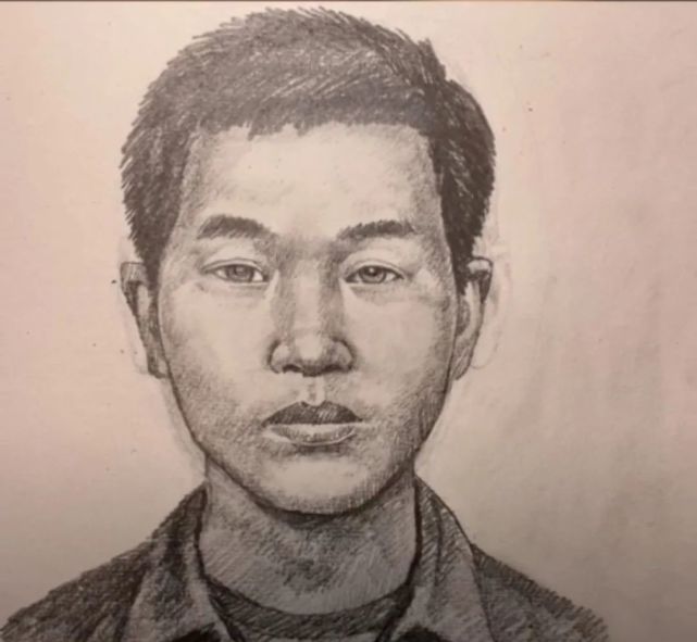为申聪画像时,他手里只有一张周岁时的照片.