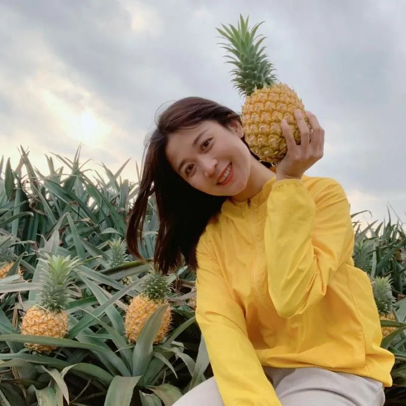 "菠萝妹妹"王小颖"原来菠萝还可以这样卖."王小颖感慨道.