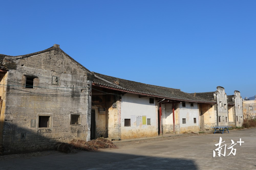 河源传统村落探访和平县大坝镇水背村古老村庄新时代融入县城生机勃发