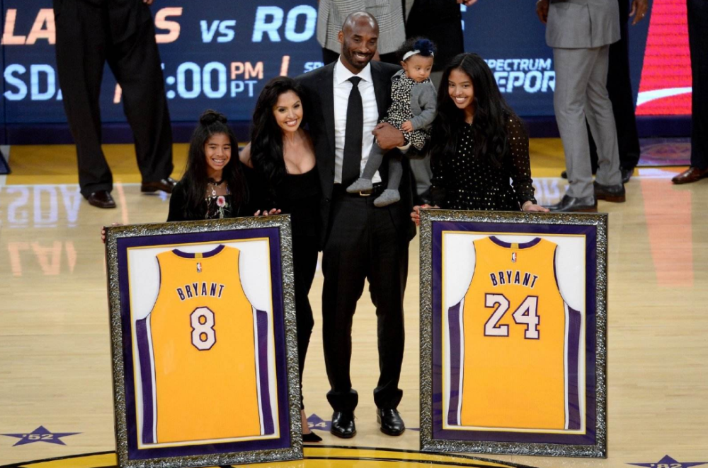 这番话科比更是讲给女儿娜塔莉亚,比安卡和吉安娜的