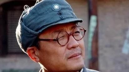 张再新他的主要作品有电视剧《八路军》《解放》《东方》《长征》