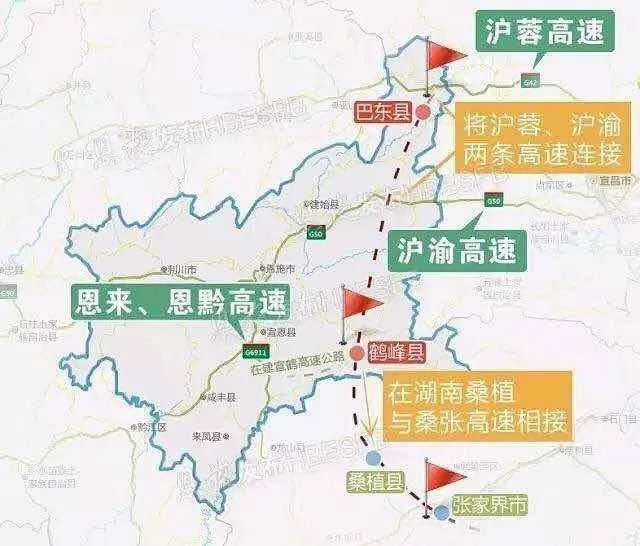 设枢纽及落地互通同郑万高铁站和g348一级公路相接,在县城经巴东长江