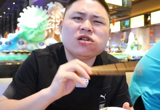 塑料兄弟情陈大胖回应利用胖猴仔能被利用说明你有价值