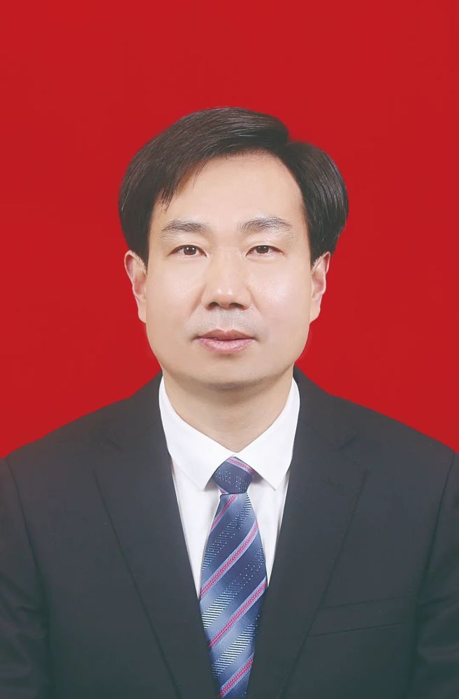 天门市监察委员会主任简历许永红许永红,男,土家族,1980年3月出生
