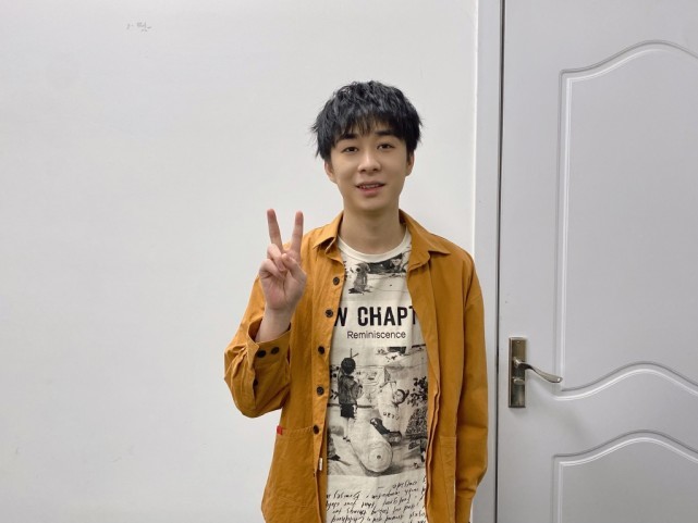 王者荣耀成都ag超玩会危险了啊泽一诺爆发冲突菲菲拉偏架引不满