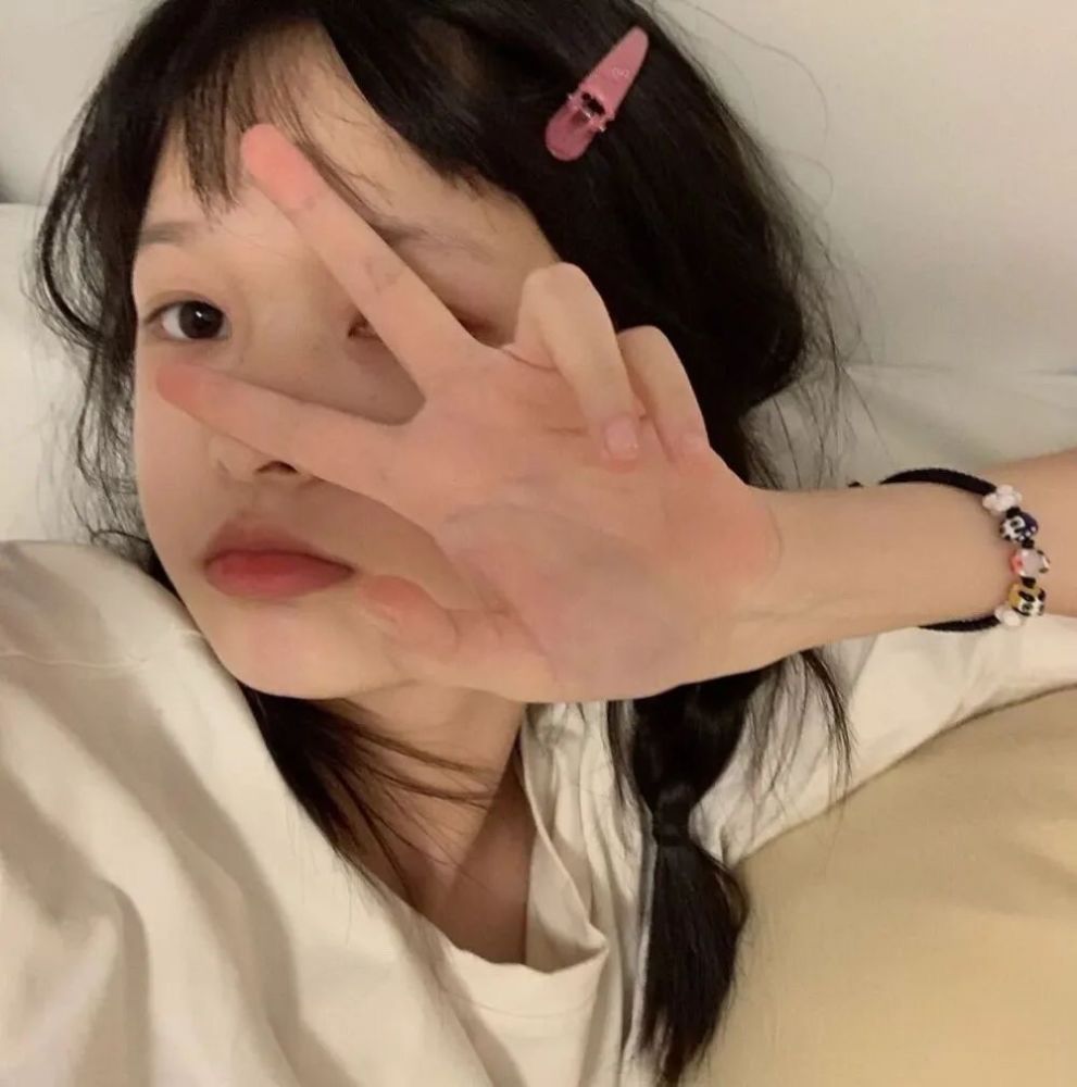 精选优质温柔小众好看的女生头像262