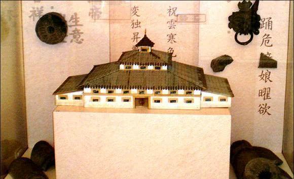 阿巴坎宫殿复原图而李陵在汉朝历史上是一位颇有争议的人物,在公元前