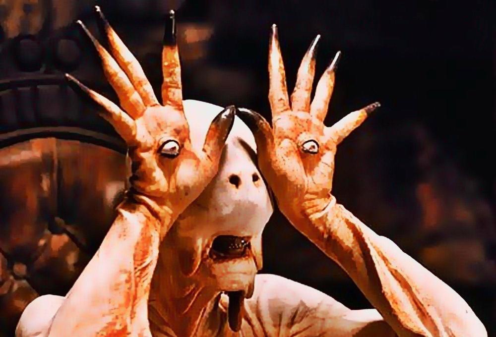 盘点吉尔莫德尔托罗电影中最恐怖的七个怪物形象