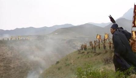 诸葛亮火烧上方谷遇大雨为何不让人用弓弩射杀司马懿