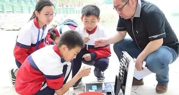 油焖大虾怎么做好吃大臣古代小学生校医生乡村新世纪北师大版九上教材电子课本