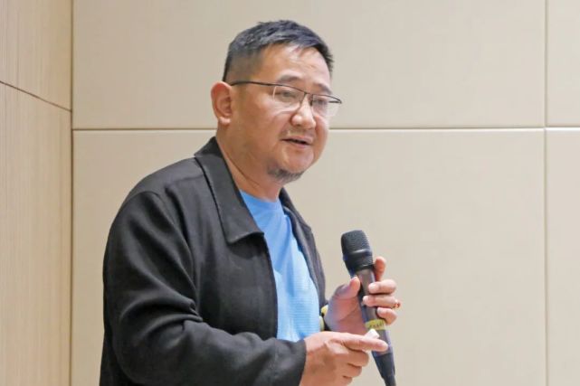 发言主题:深水考古:过去,现在与未来复旦大学文博学院教授魏峻发言