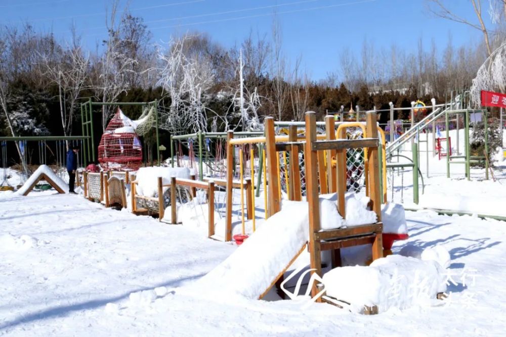 高平滑雪场图片