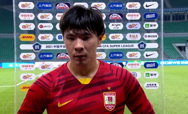 张宇峰:亚泰主要还是打边路,但少了两名外援影响太大