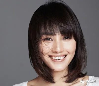 袁泉素颜现身按摩店,气质优雅,与老公相恋10年结婚12年仍似热恋_腾讯