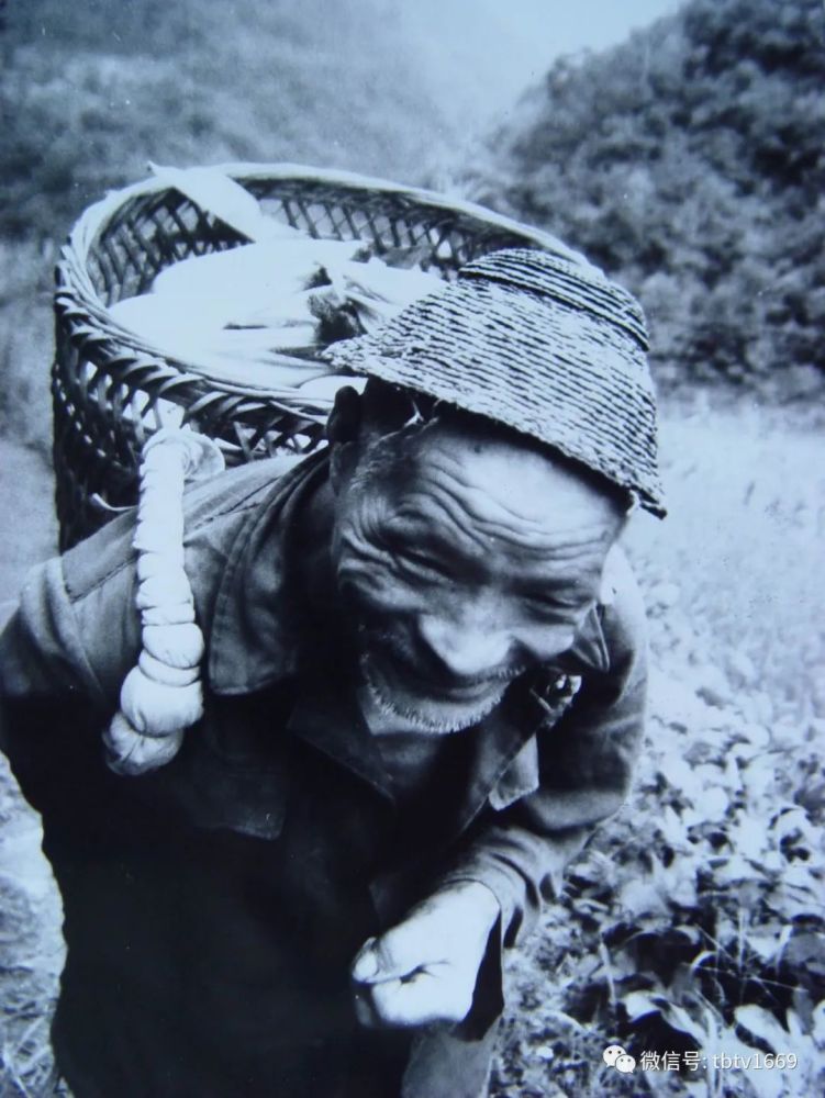 存货整理 鄂西北大山深处的高家花屋 腾讯新闻