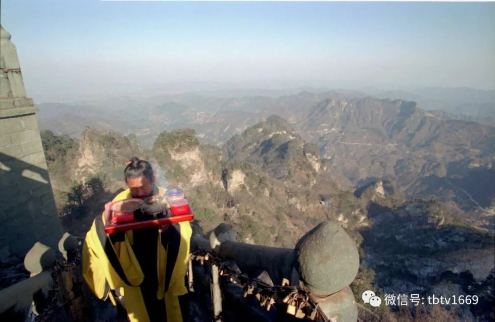 存货整理 鄂西北大山深处的高家花屋 腾讯新闻