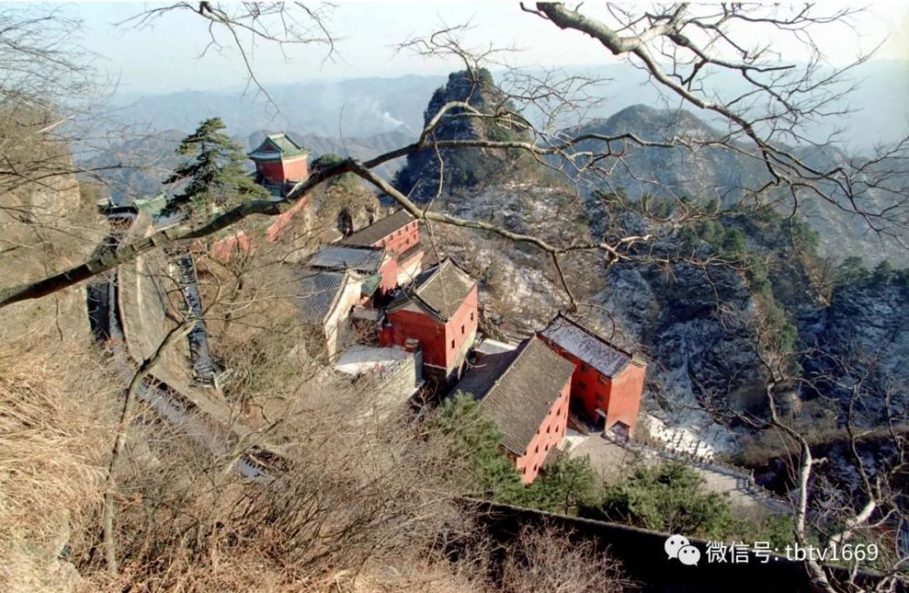 存货整理 鄂西北大山深处的高家花屋 腾讯新闻