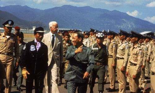 阮文绍|杨文明|越南共和国|吴廷琰|胡志明市|北越