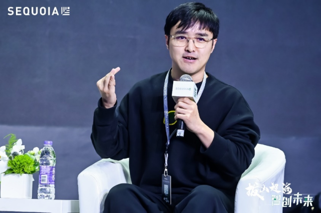 张昊 | 莉莉丝coo此时此刻,我认为元宇宙世界就是现实世界的数字孪生.