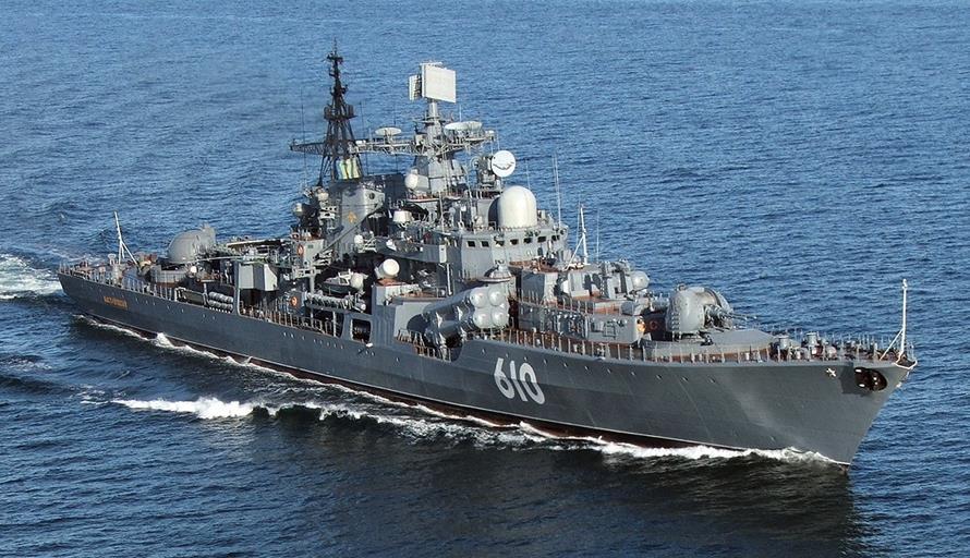 从王牌到辅助14亿买4艘现代级驱逐舰列装中国海军20年前后变化