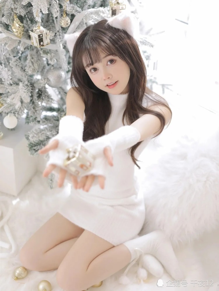 邻家女孩白嫩美腿居家私房写真水嫩诱人