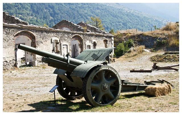 亮剑李云龙的意大利炮竟然是法国兵器绰号叫75小姐