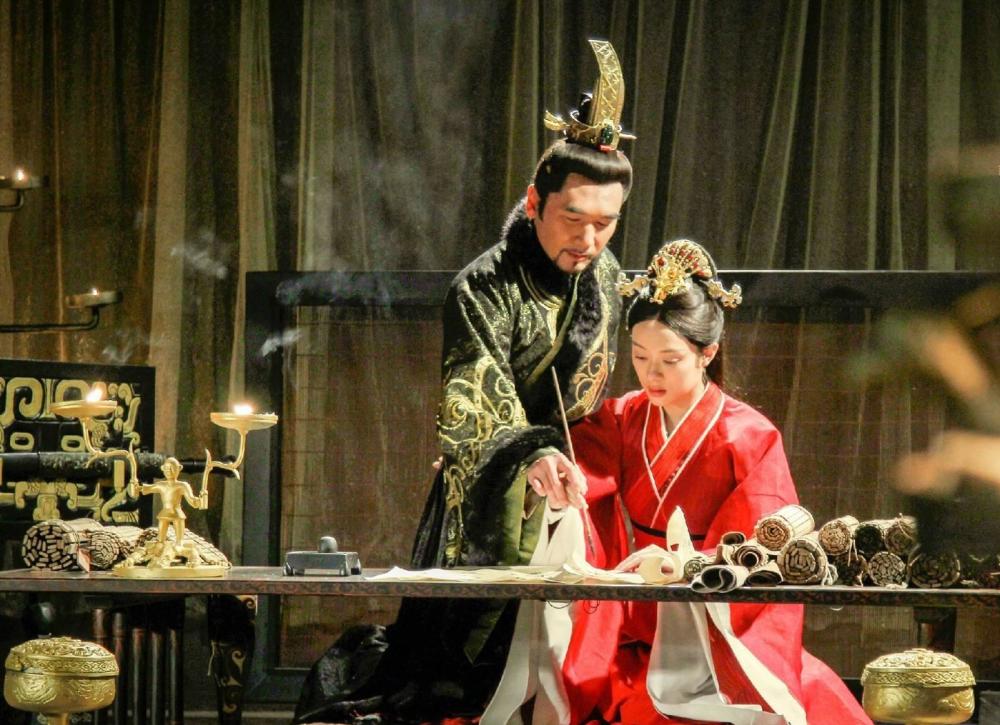 两个楚怀王的人生悲喜一个是放牛娃一个客死他乡