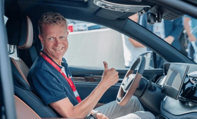 比亚迪唐欧洲版曝光内饰中控很良心车标更换引网友热议