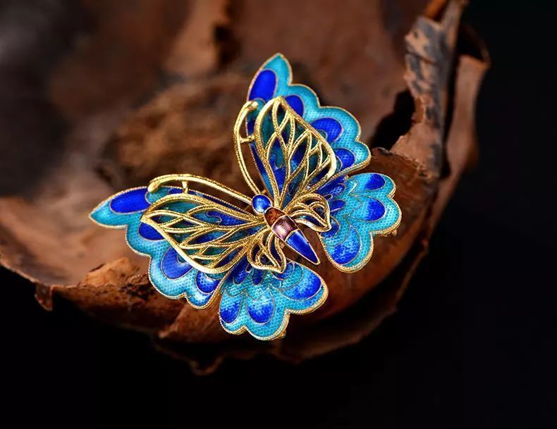 景泰蓝做成的首饰,美了几千年!_腾讯新闻