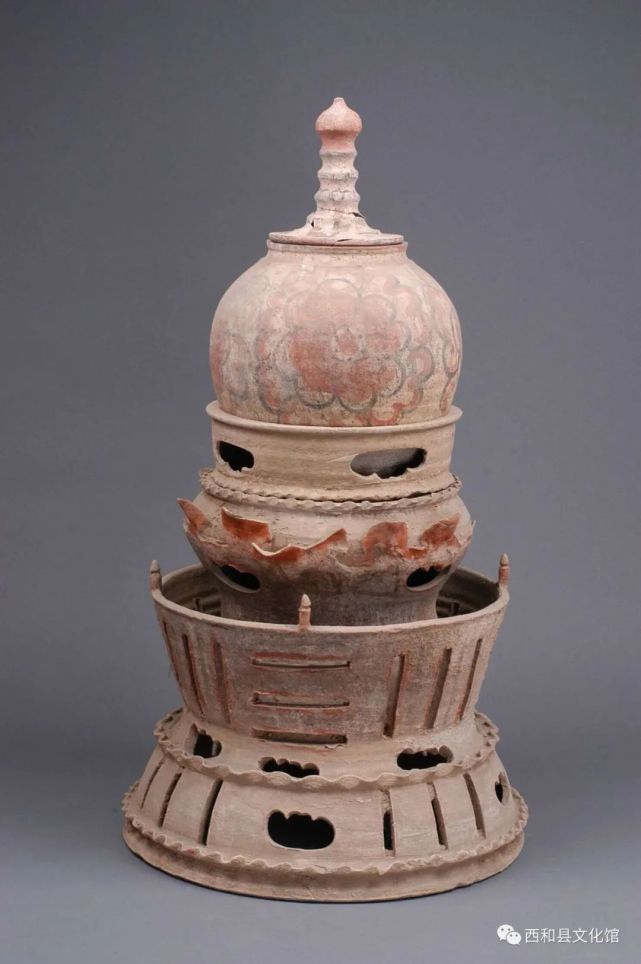 国家二级文物西和彩绘皈依塔