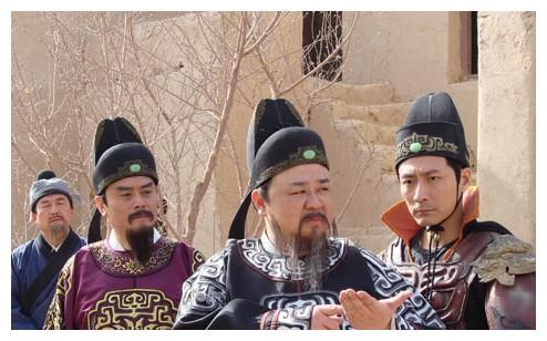 狄仁杰一句话挽救大唐江山唐朝老百姓却砸烂了他的祠堂