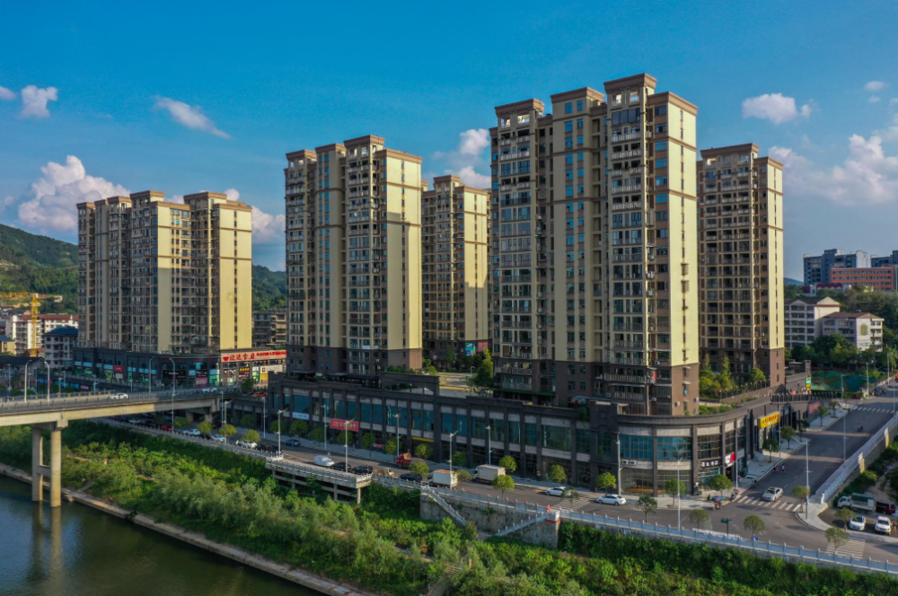 洪江区:老旧小区改造"改"到群众心坎上