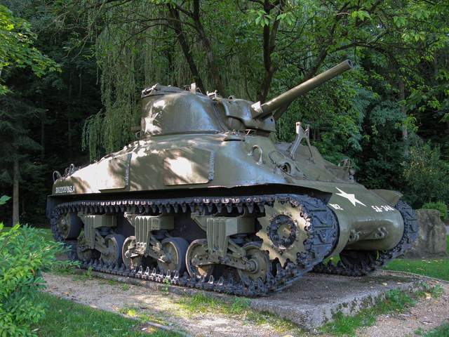 抗战期间国军用过的坦克装甲车辆,在当时都是最先进的