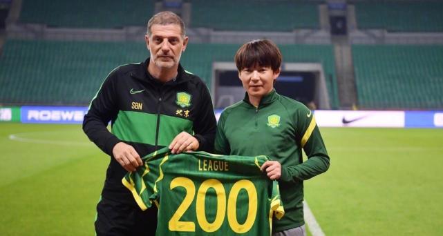 京媒:0-5后有人趁乱想搞事,李明和国安患难与共