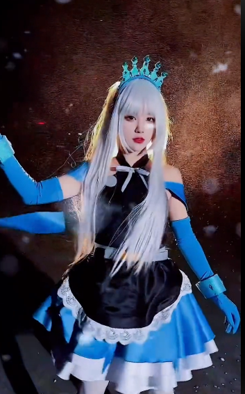 抖音超火的变装类型光剑踢腿变装超火最后一个属实惊艳了