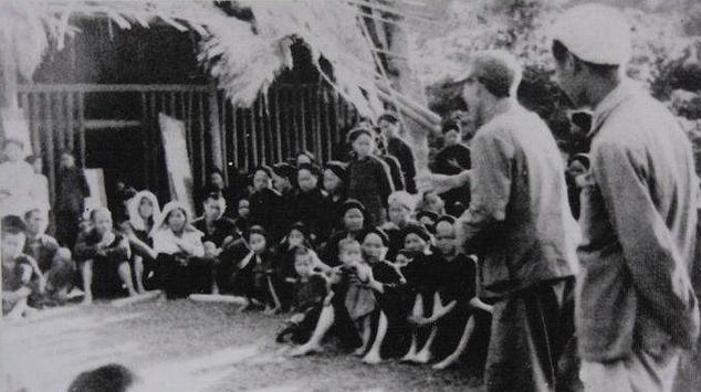 1950年14名征粮队员壮烈牺牲其中一名女队员最惨