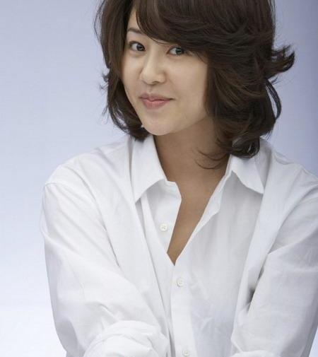 放弃婚姻,被夫家封杀,如今她活成不老女|全智贤|郑永振|高贤贞|封杀