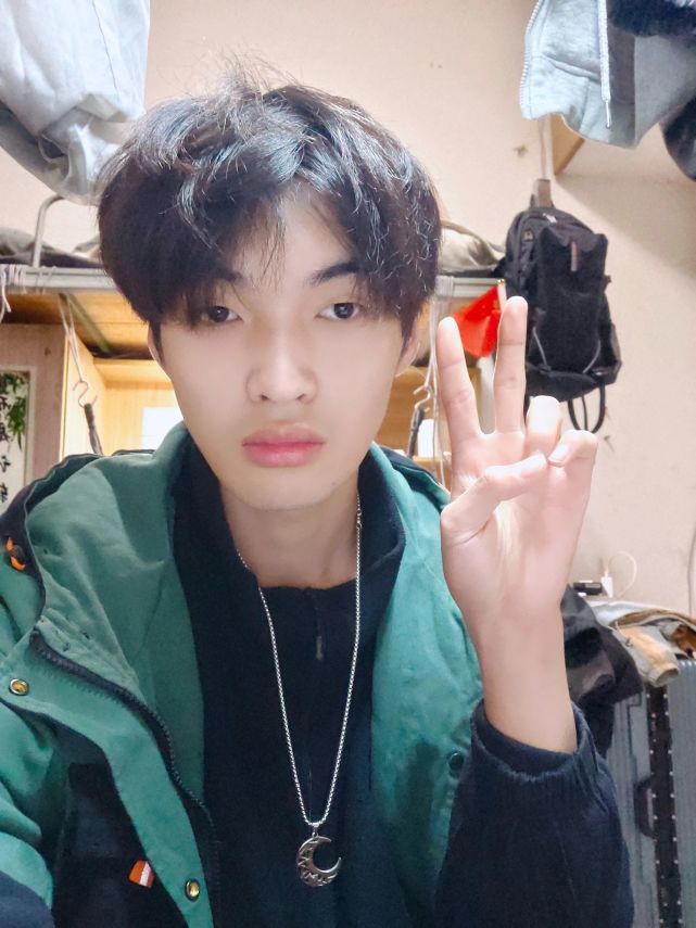 副部长  杨立秋我的宣言:人之所以能,是相信能.