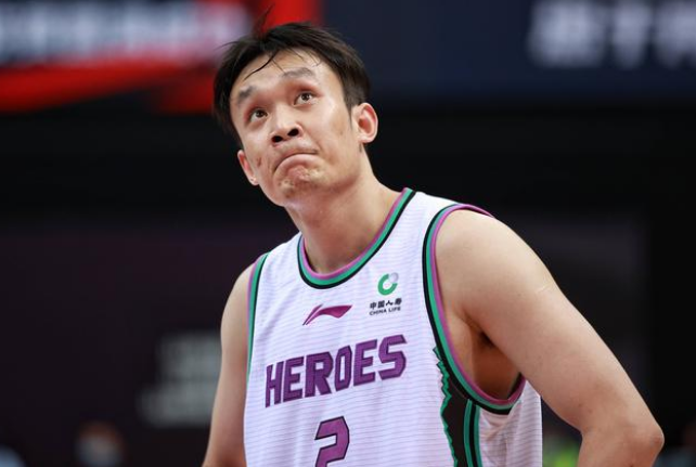 丁彦雨航 丁彦雨航恐缺席CBA第二阶段全部比赛 山东主帅亲承小丁伤病未恢复