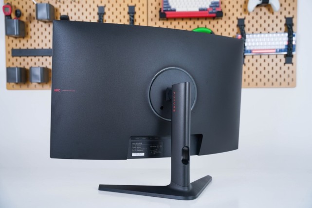 32寸大屏2k高刷曲屏显示器hkc vg32c2q使用体验