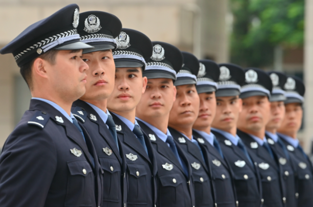 关注|海南省公安机关举行队列会操大比武