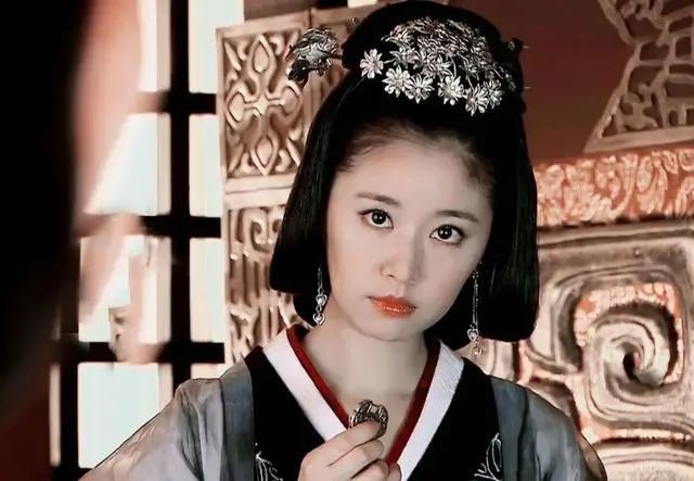 明代奇案:妇女到寺庙求子,都说灵验,知府发现问题.