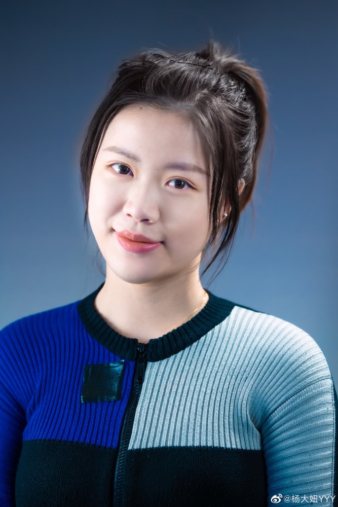 奥运冠军真耐看杨倩晒最新初恋脸照片我在忙期末考试